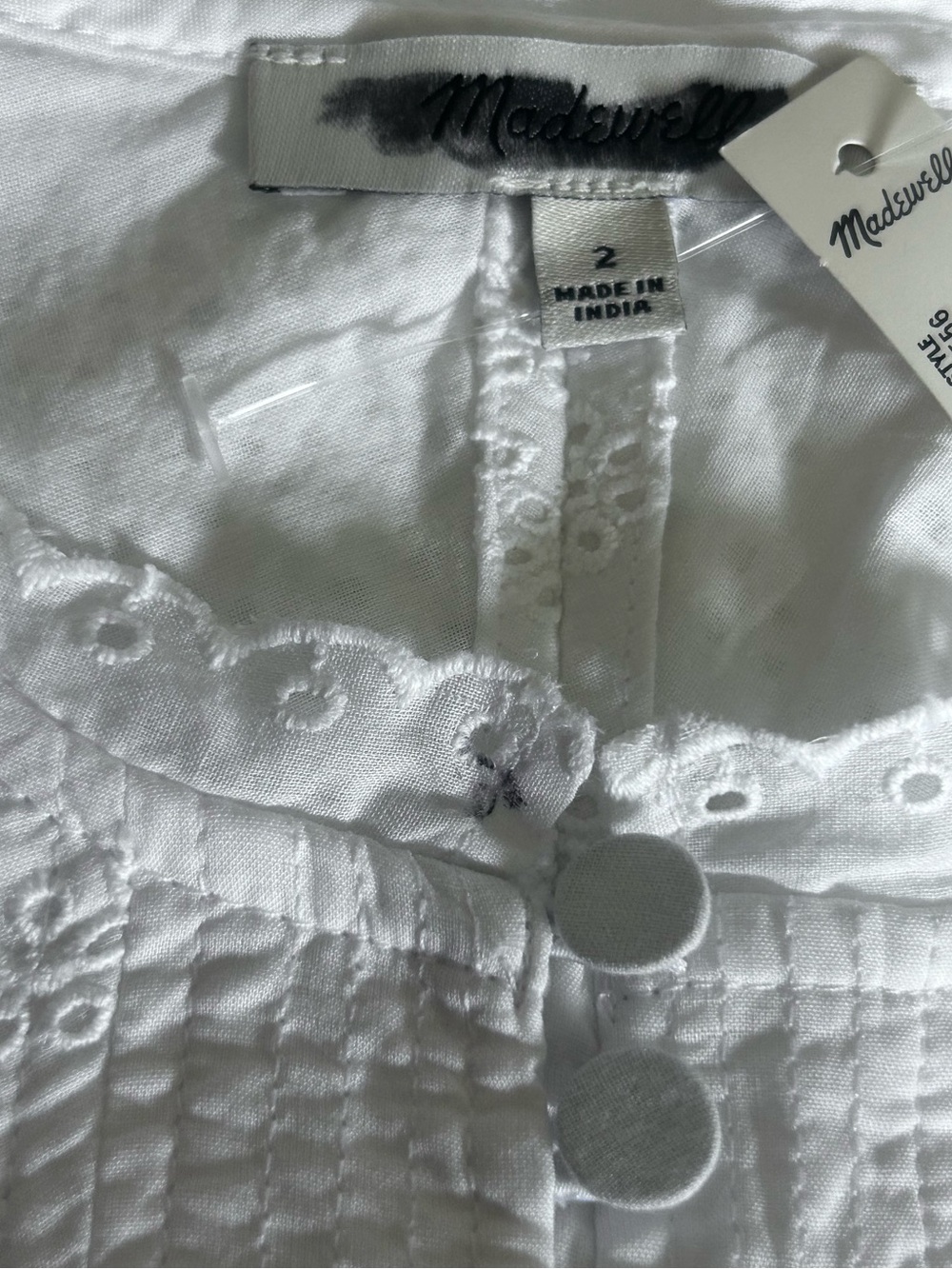 Madewell White Eyelet Flutter Sleeve Mini Dress in Cotton Size 2 - Picture 4 of 10